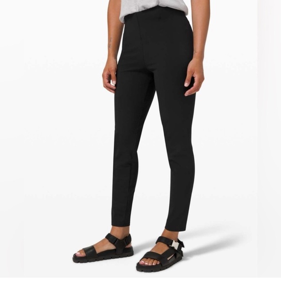 lululemon athletica Pants - Lululemon Here to There 7/8” Pant